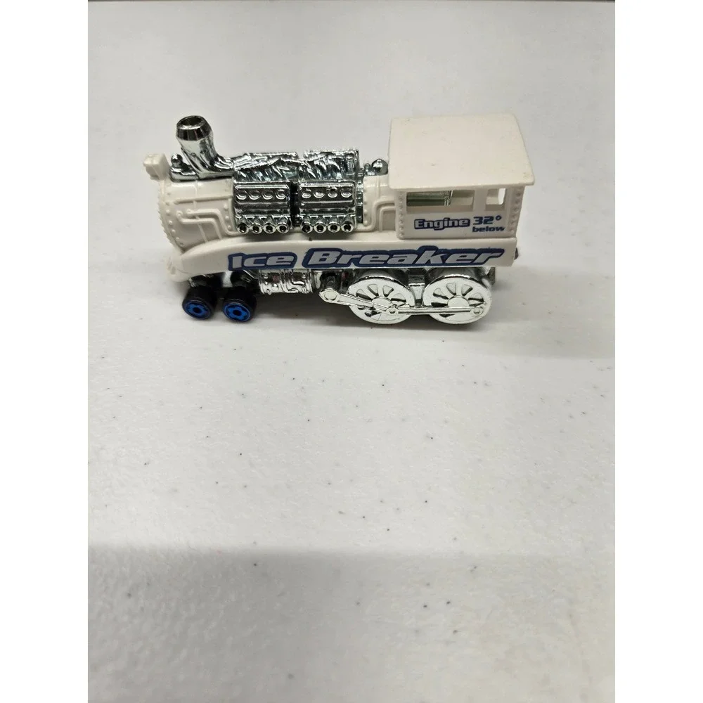 Hot Wheels Rail Rodder Ice Breaker White Chrome Engine 32 Below Train 96 Mattel‎